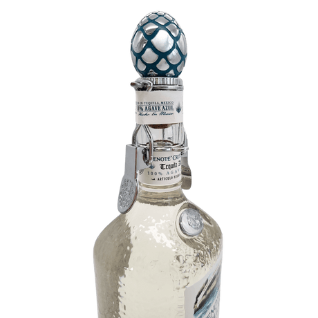 Cenote Cristalino Tequila 700ml Flasche topside