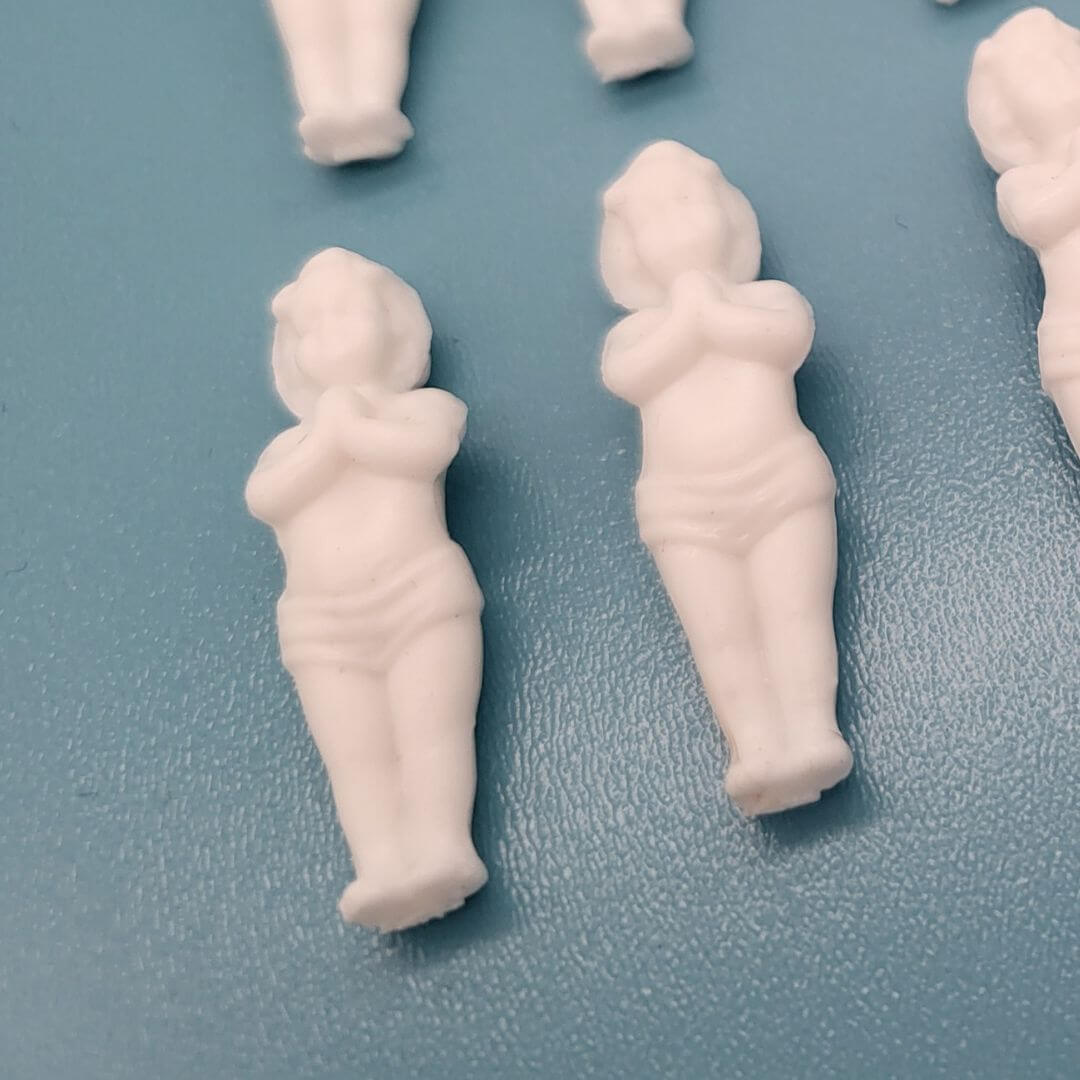 5 Christkind Figuren für den Rosca de Reyes iso