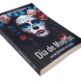 Seitenansicht Buch Dia de Muertos und die Schönheit des Lebens von Julia Bultmann 302 Seiten