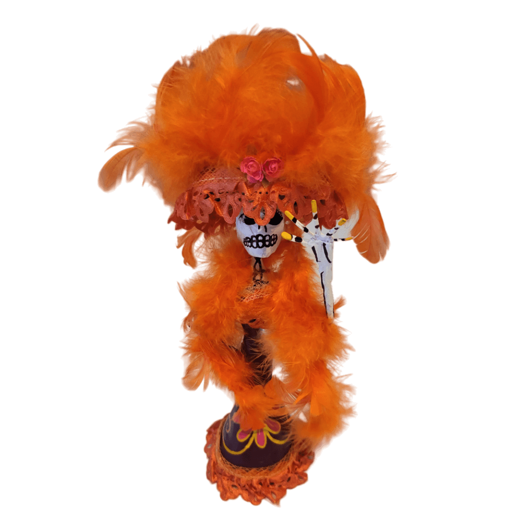 La Catrina Figur orange schräg oben