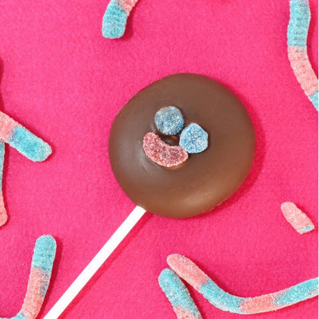 Paleta Payaso 45g Geschenkset Lolli auf Tisch
