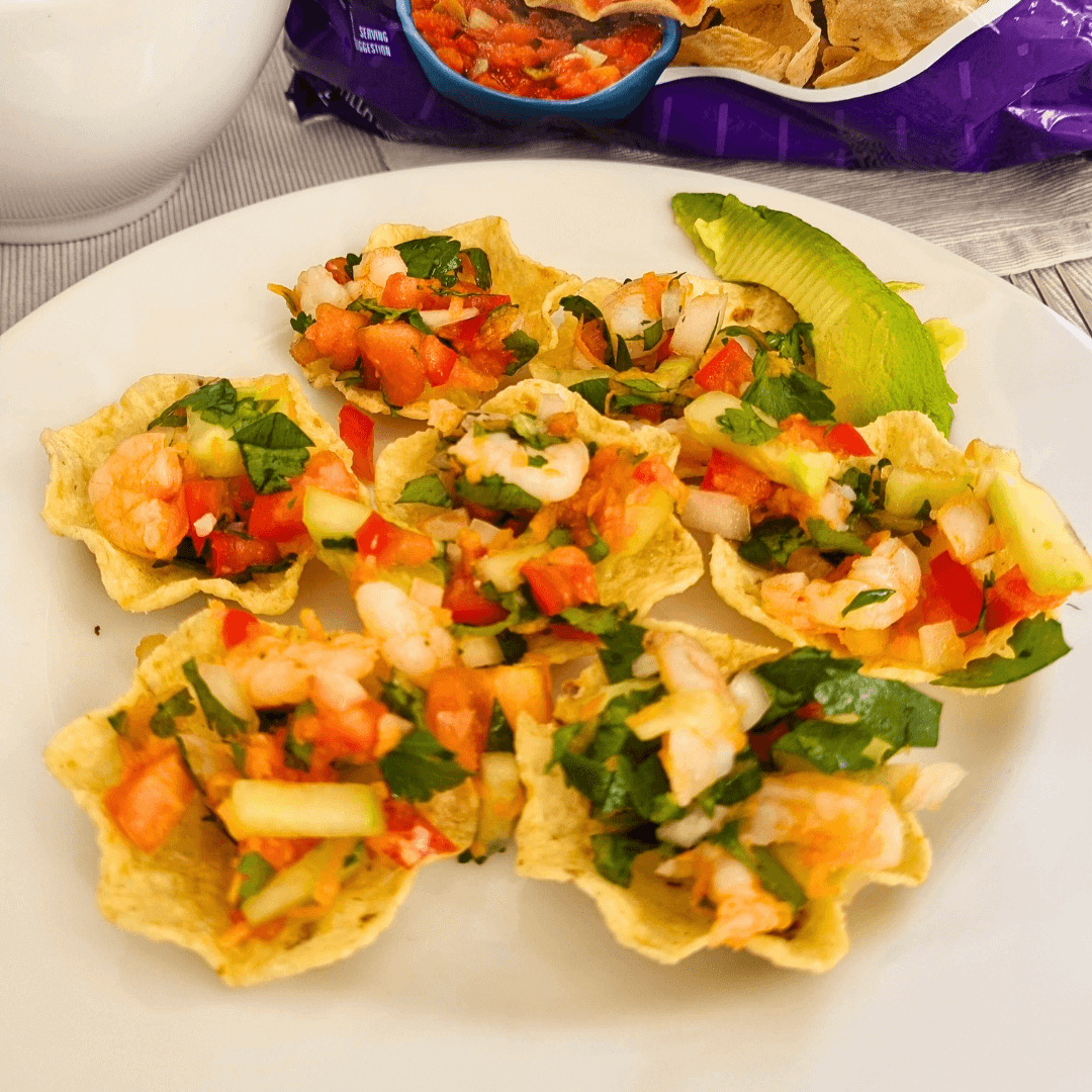 Tostitos SCOOPS! Original edible snack bowls from Frito Lay 283g / BBD:31OCT.2023